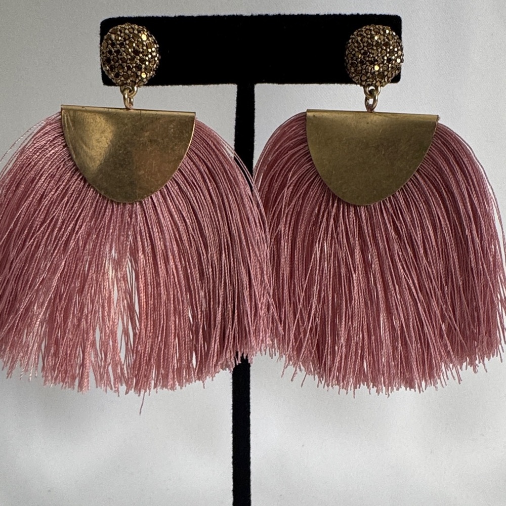 Lucky Brand Gold Top Pink Fringe Drop Earrings
